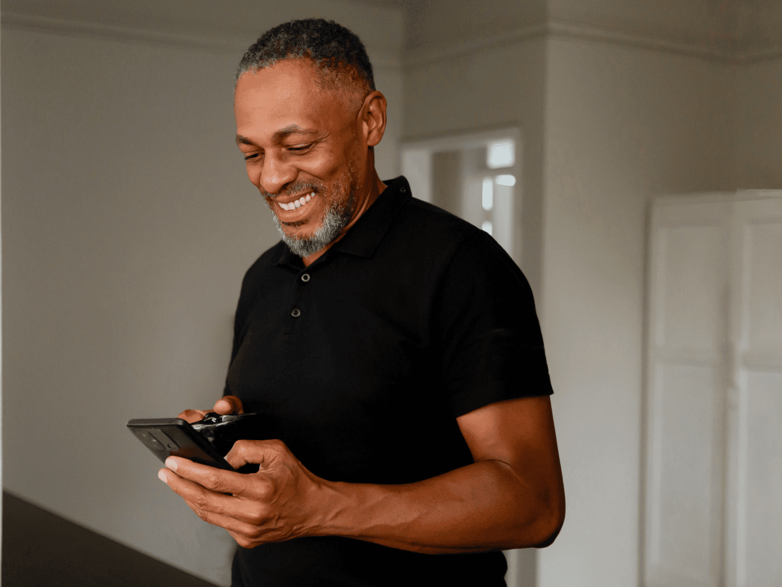 Pay Employees Seamlessly